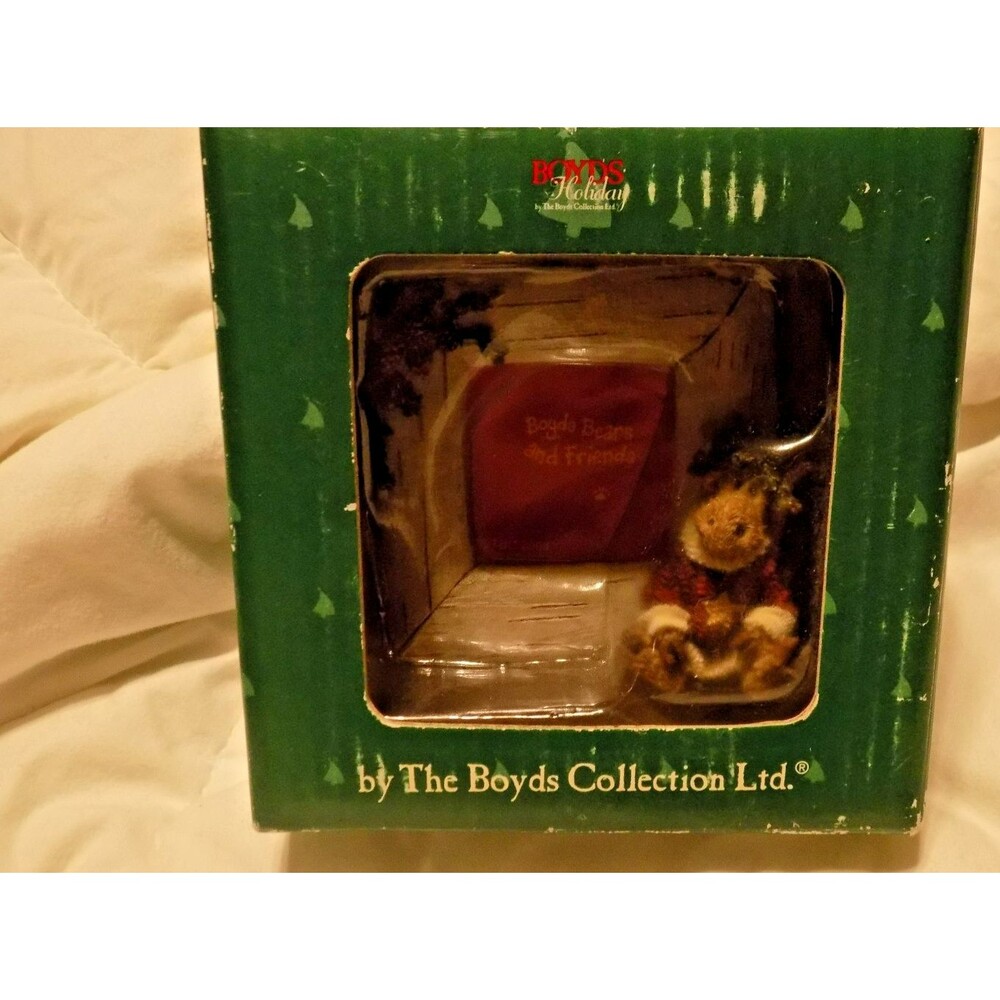 New Boyds Bears & Friends frame